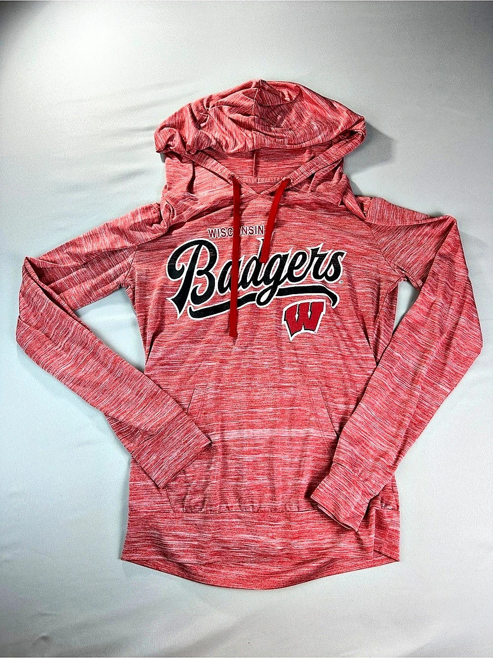 Campus Lifestyle Wisconsin Badgers Red Hoodie Size Small Lightweight